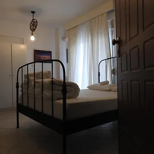 Konstantinos's Luxury , Θεσσαλονίκη Ελλάδα